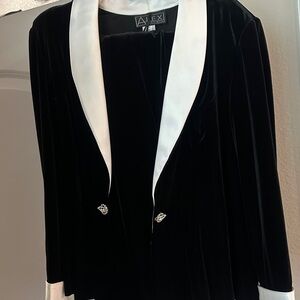 Alex Evenings Velvet Black and White Blazer